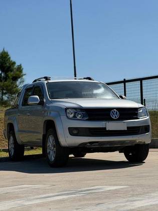 VOLKSWAGEN AMAROK 2.0 HIGHLINE 4X4 CD 16V TURBO INTERCOOLER DIESEL 4P AUTOMÁTICO